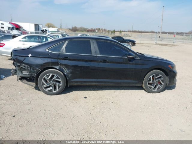 3VWGM7BU1PM057047 Volkswagen Jetta Highline