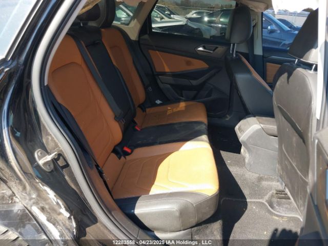 3VWGM7BU1PM057047 Volkswagen Jetta Highline