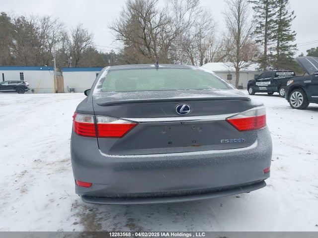 JTHBW1GG5F2078205 Lexus Es 300h 300h