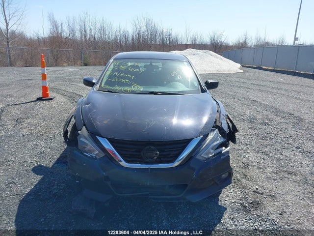 2018 Nissan Altima მანქანა იყიდება აუქციონზე, vin: 1N4AL3AP1JC204014, აუქციონის ნომერი: 12283604
