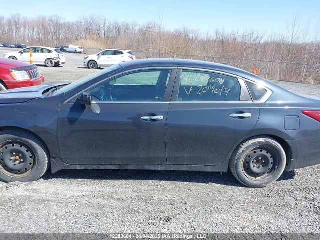 2018 Nissan Altima მანქანა იყიდება აუქციონზე, vin: 1N4AL3AP1JC204014, აუქციონის ნომერი: 12283604