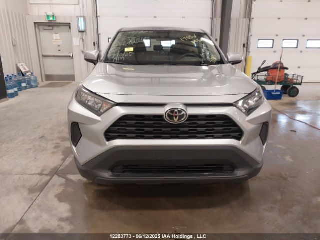 2T3B1RFV5PC358215 Toyota RAV4 LE