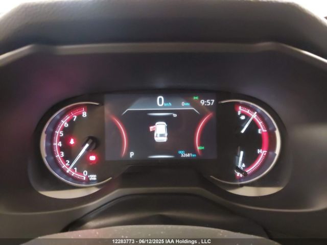 2T3B1RFV5PC358215 Toyota RAV4 LE