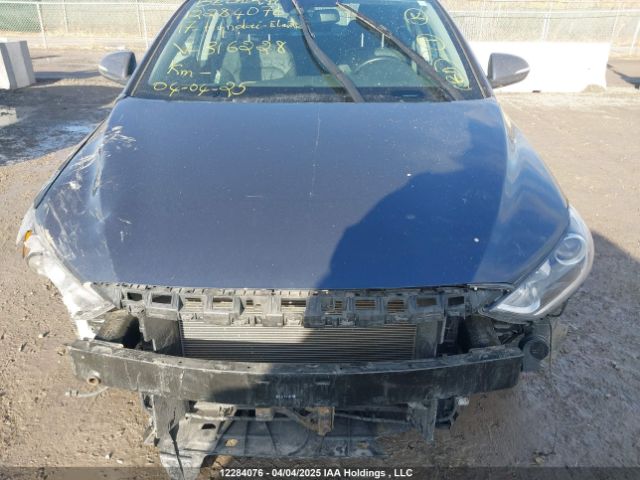 KMHD84LF6HU316228 Hyundai Elantra