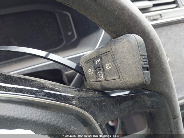 Продажа на аукционе авто 2019 Volkswagen Tiguan Highline, vin: 3VV4B7AX8KM075515, номер лота: 12284355