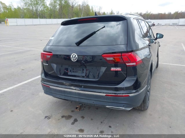 Продажа на аукционе авто 2019 Volkswagen Tiguan Highline, vin: 3VV4B7AX8KM075515, номер лота: 12284355