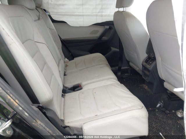 Продажа на аукционе авто 2019 Volkswagen Tiguan Highline, vin: 3VV4B7AX8KM075515, номер лота: 12284355