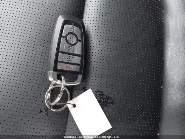 1FMCU9JA5PUA92315 Ford Escape Platinum