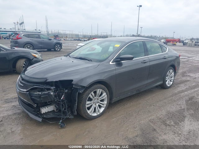 1C3CCCAB6FN733739 Chrysler 200