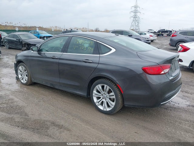 1C3CCCAB6FN733739 Chrysler 200