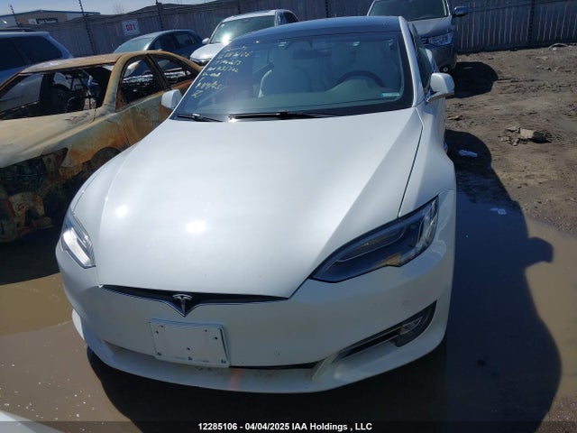 5YJSA1E28HF231702 Tesla MODEL S