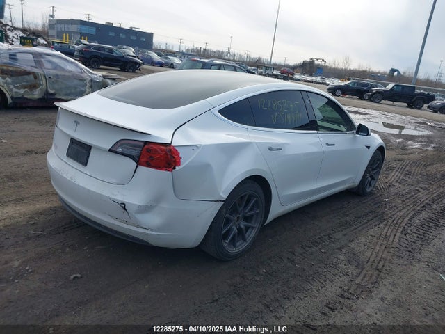 5YJ3E1EA4KF514914 Tesla MODEL 3
