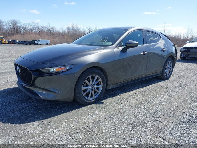 Mazda pe 2019 JM1BPAK75K1126811 Image 2