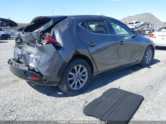Mazda pe 2019 JM1BPAK75K1126811 Image 4