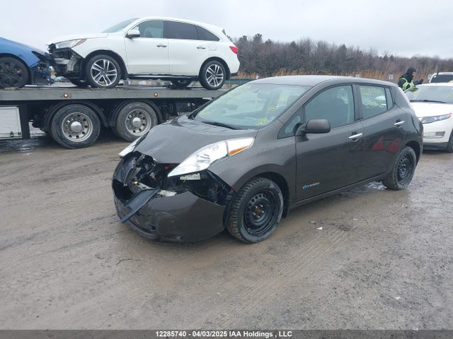 1N4AZ0CP6GC300899 Nissan Leaf