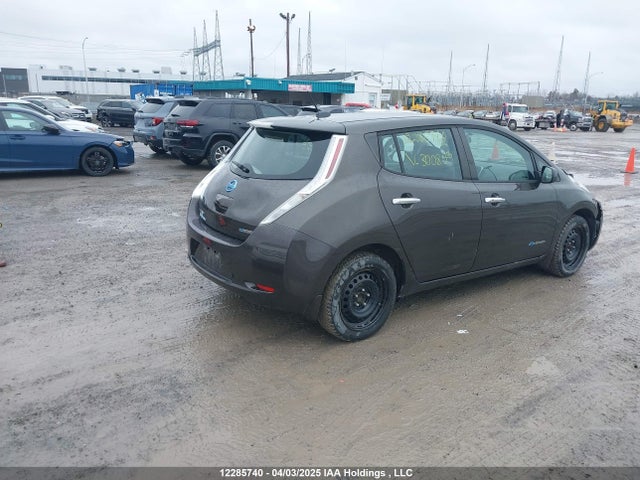 1N4AZ0CP6GC300899 Nissan Leaf