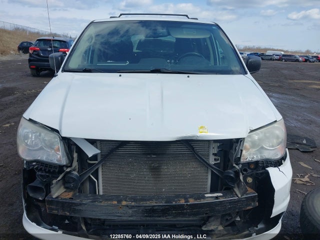 2C4RDGBG0ER421888 Dodge Grand Caravan