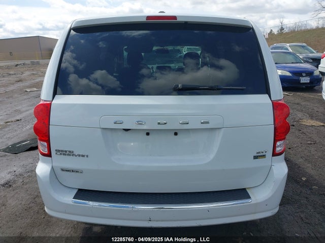 2C4RDGBG0ER421888 Dodge Grand Caravan