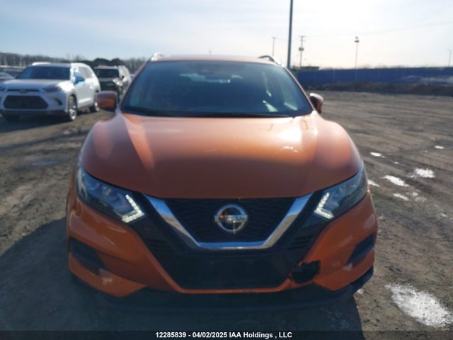 JN1BJ1BWOPW101272 Nissan Qashqai Sv