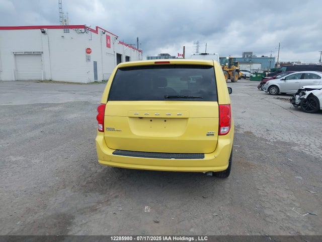 2C4RDGEG4KR648704 Dodge Grand Caravan