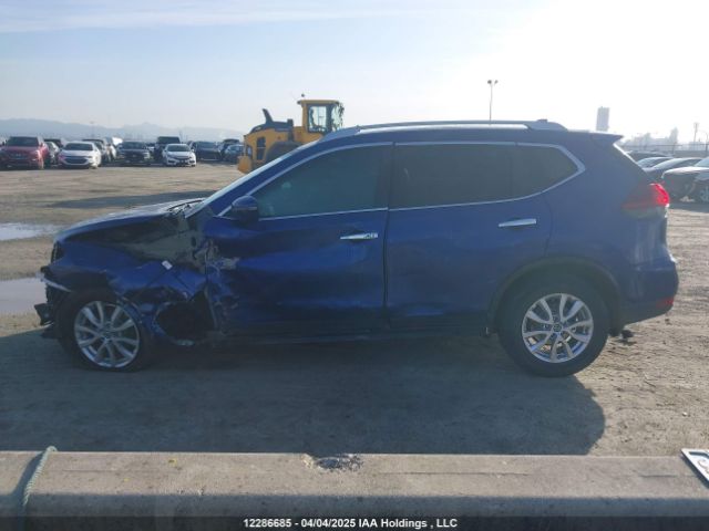 5N1AT2MV3JC724175 Nissan Rogue Sv/sl