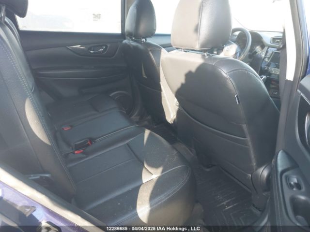 5N1AT2MV3JC724175 Nissan Rogue Sv/sl