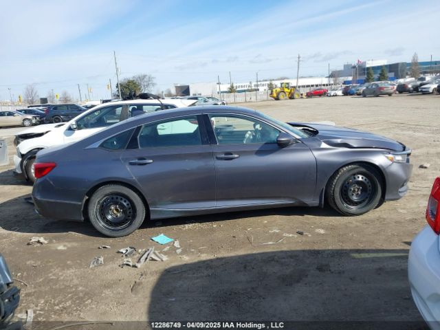 1HGCV2F92JA802529 Honda Accord Touring 2.0t