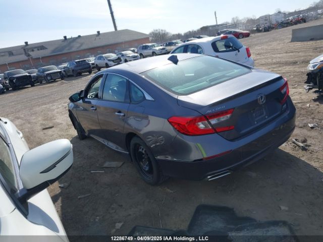 1HGCV2F92JA802529 Honda Accord Touring 2.0t