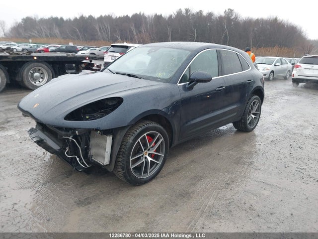 Porsche Macan 2022 WP1AG2A54NLB23665 Image 2