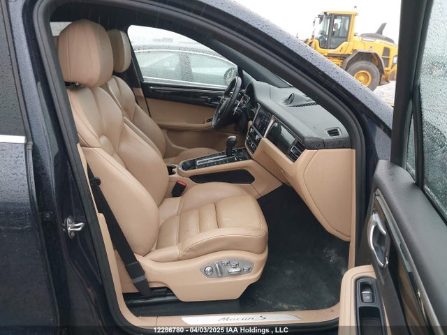 Porsche Macan 2022 WP1AG2A54NLB23665 Image 5