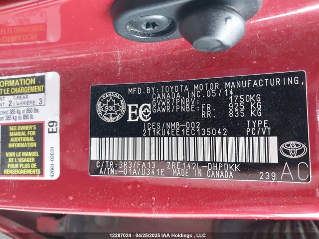 12287024 :رقم المزاد ، 2T1KU4EE1EC135042 vin ، 2014 Toyota Matrix Wagon مزاد بيع
