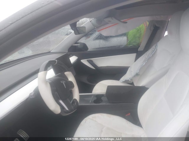 7SAYGDEF6NF399916 Tesla Model Y