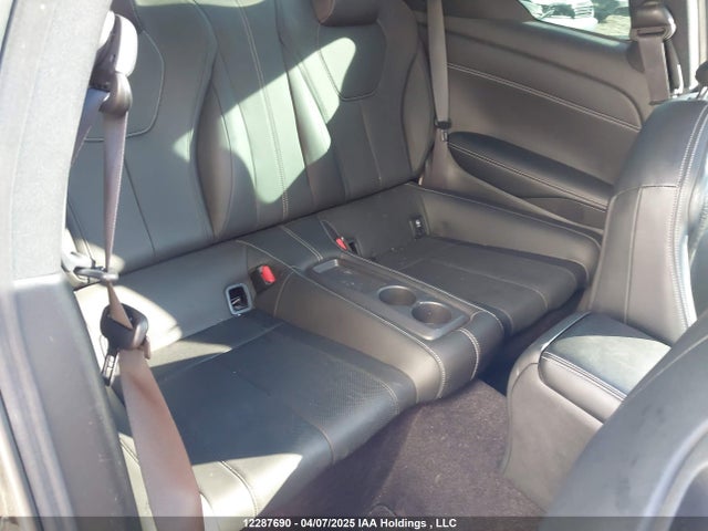 JN1EV7EL1JM391448 Infiniti Q60 Luxe 300/sport 300