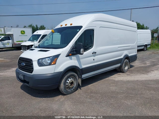 Ford 2018 2018 1FTBF4XG5JKB00635 Image 2