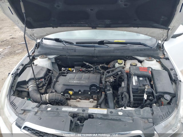 Chevrolet LUV 2014 1G1PC5SB7E7115171 Image 28