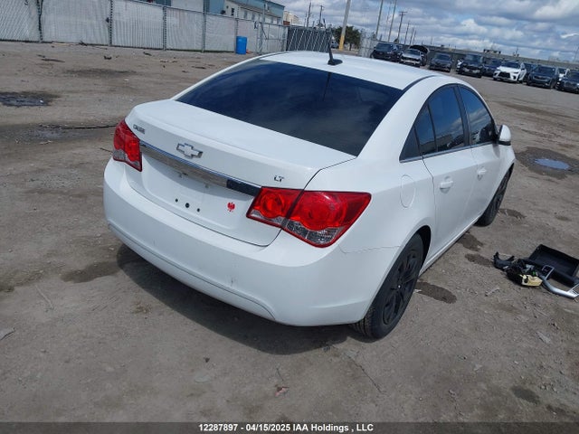 Chevrolet LUV 2014 1G1PC5SB7E7115171 Image 22