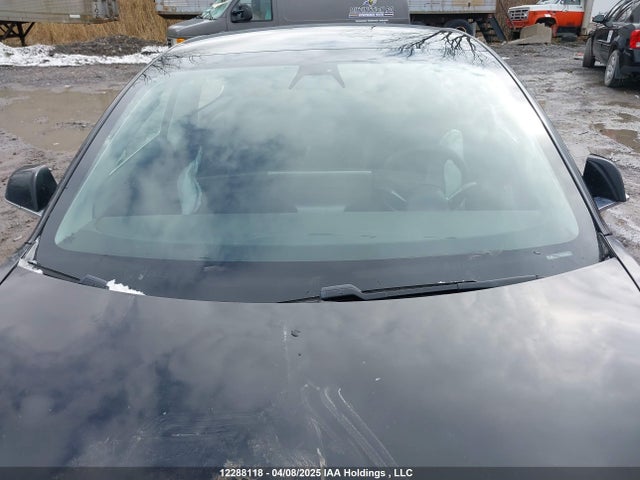 5YJ3E1EA1KF428914 Tesla 2019
