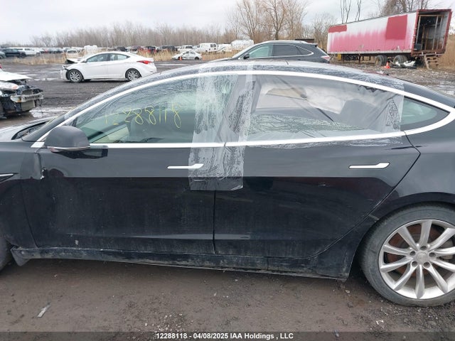 Tesla 2019 2019 5YJ3E1EA1KF428914 Image 19