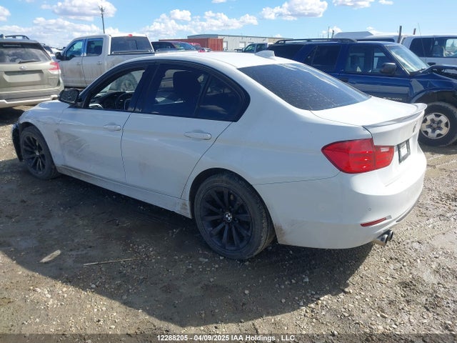BMW 328I 2015 WBA3B3C53FF547976 Image 3