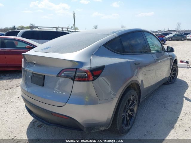 7SAYGDEE6SF283215 Tesla Model Y