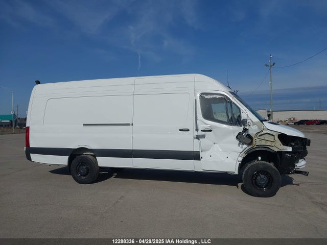 W1Y4NDVY4RP704601 Mercedes-Benz om654