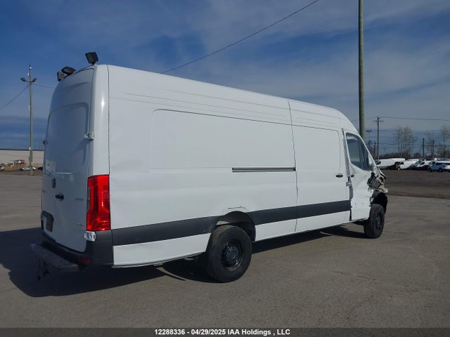 W1Y4NDVY4RP704601 Mercedes-Benz om654