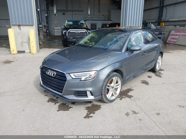 WAUB8GFF8J1058789 Audi A3