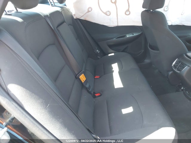 Chevrolet lfv - direct injection, variable valve timing, gen 1 2018 1G1ZD5ST7JF142983 Image 8
