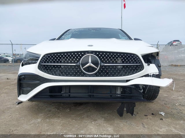 W1K5J4HB9RN458335 Mercedes-Benz m260