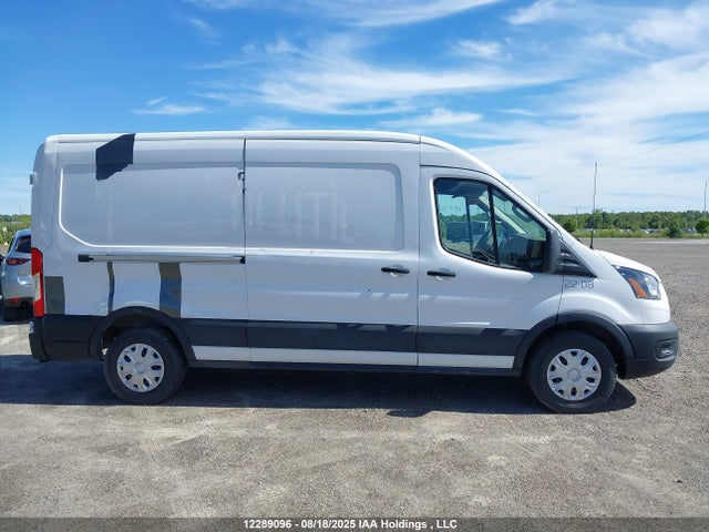 Ford Transit 2022 1FTBW9CK0NKA26974 Image 13