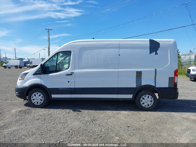 Ford Transit 2022 1FTBW9CK0NKA26974 Image 14