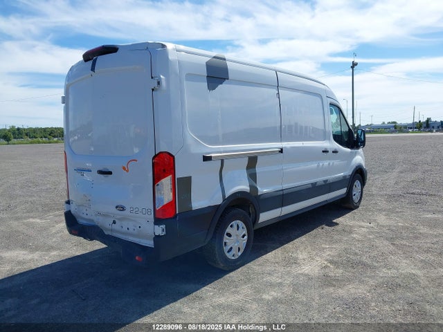 Ford Transit 2022 1FTBW9CK0NKA26974 Image 4