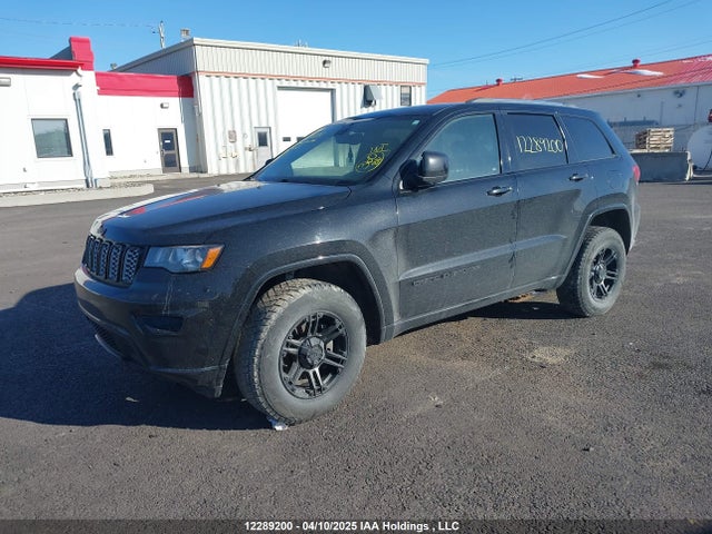 Jeep Grand Cherokee 2020 1C4RJFAG5LC284523 Image 2