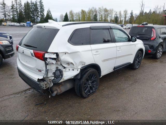 JA4JZ3AX0JZ606784 Mitsubishi Outlander Se/sel